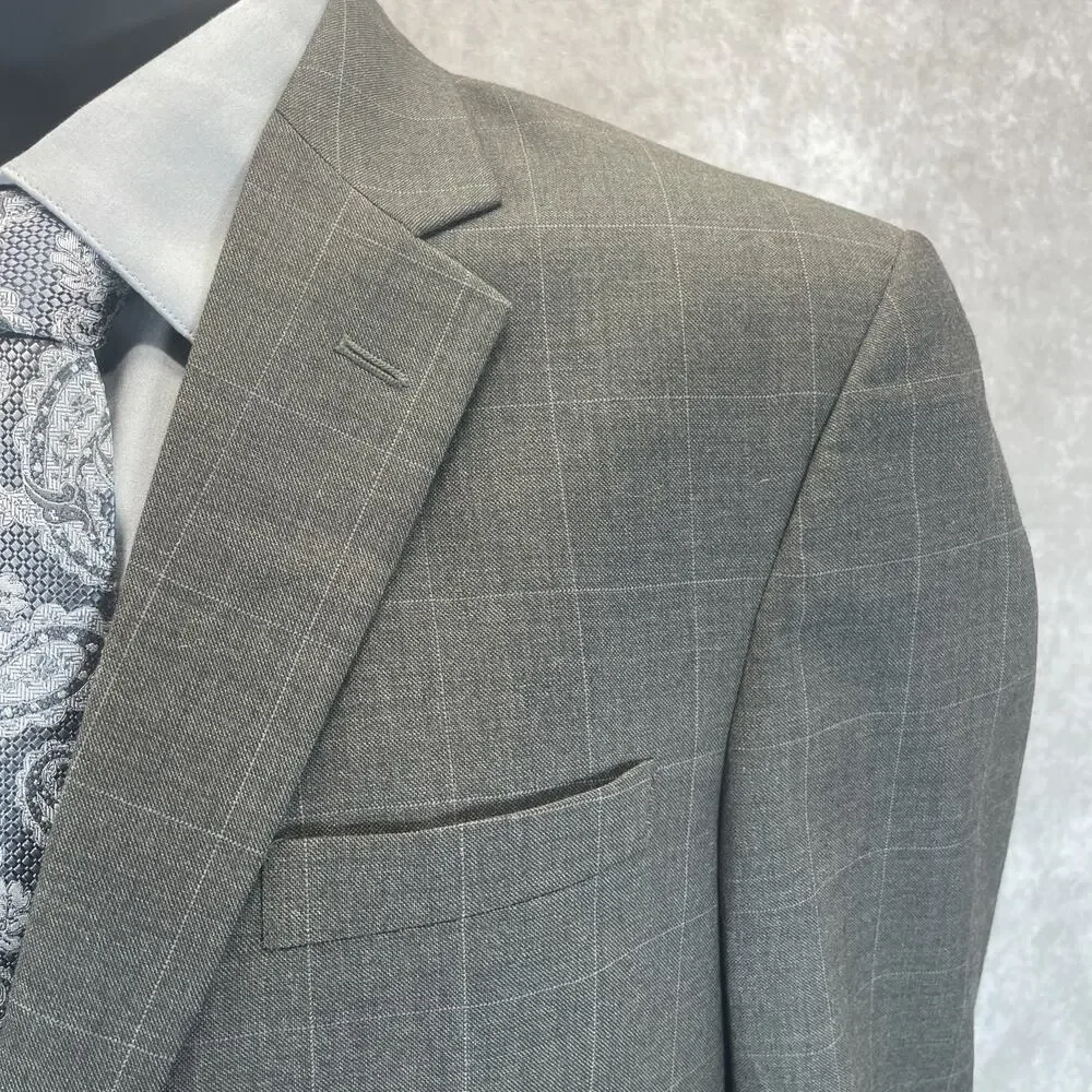 Jos A Bank 43 L Gray Traveler's Tailored Fit 100% Wool Blazer Jacket Window Pane